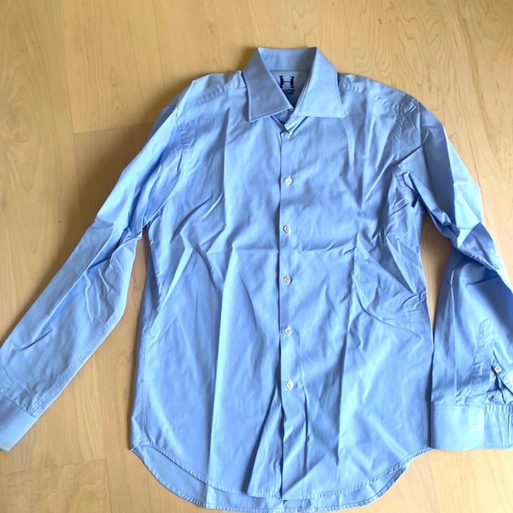 Halston Heritage blue fine striped semi fitted 15 1/2 40 shirt